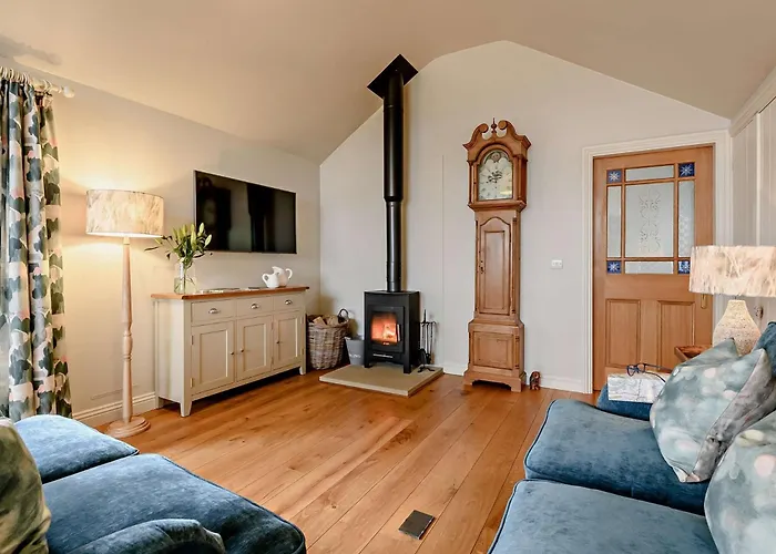 2 Bed In 91540 Vakantiehuis Brandsby